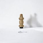 مانع ارتداد أسود بلاكور ذكر وصلات سباكه BR